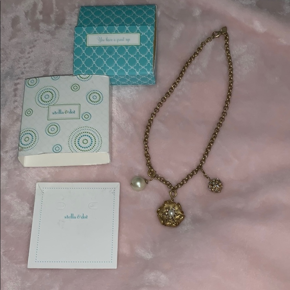 Stella and Dot Charlotte Charm necklace